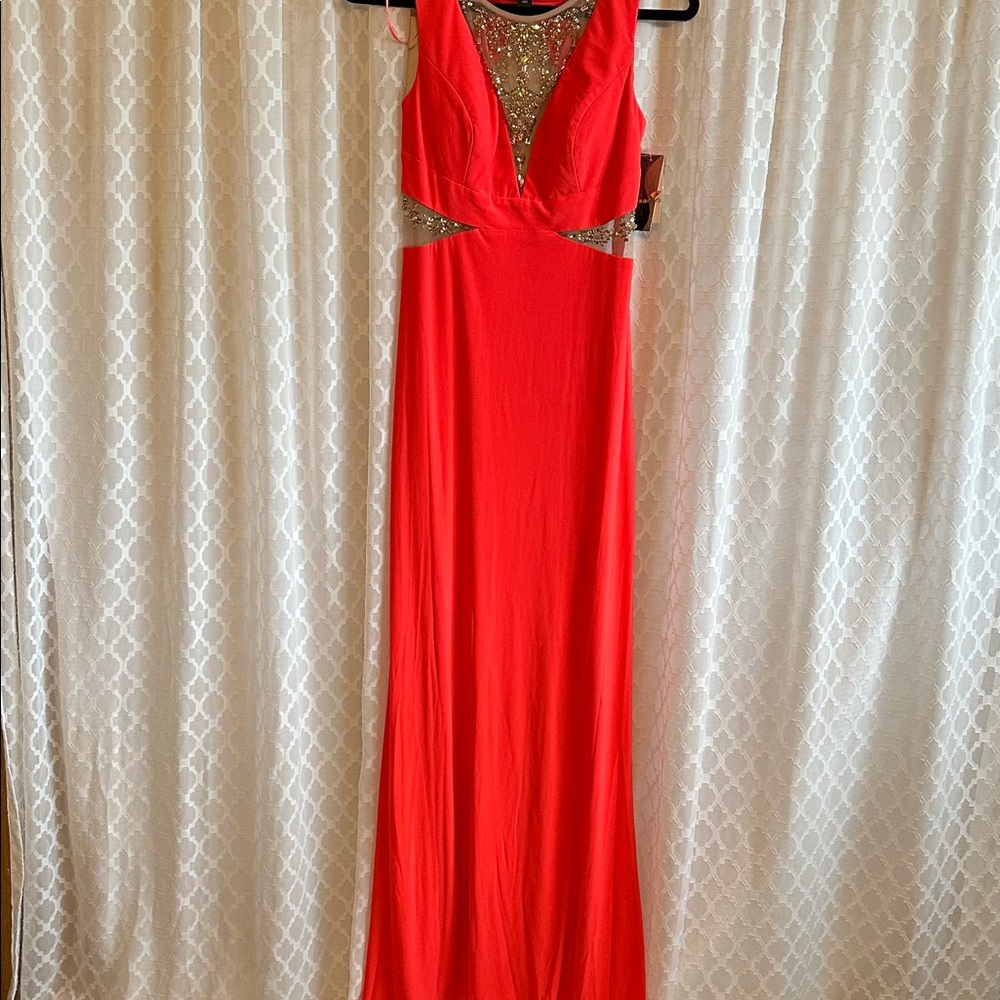 #814 Chic Backless Orange Evening Dress